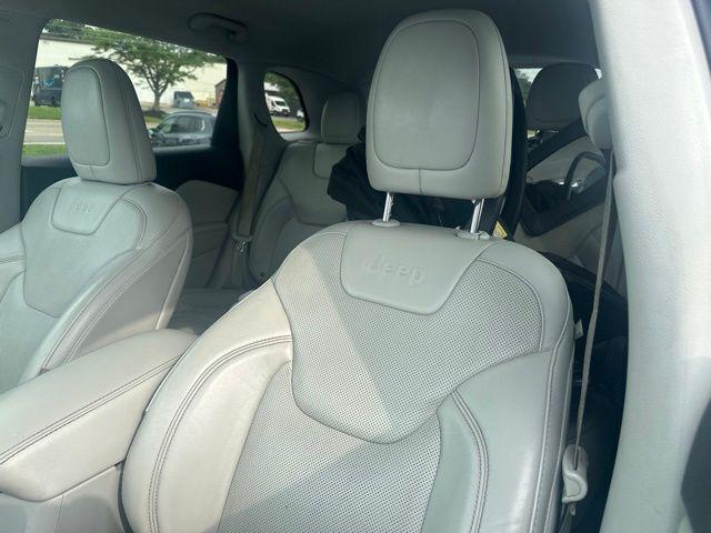 2019 Jeep Cherokee Limited FWD 2019 Jeep Cherokee Limited FWD