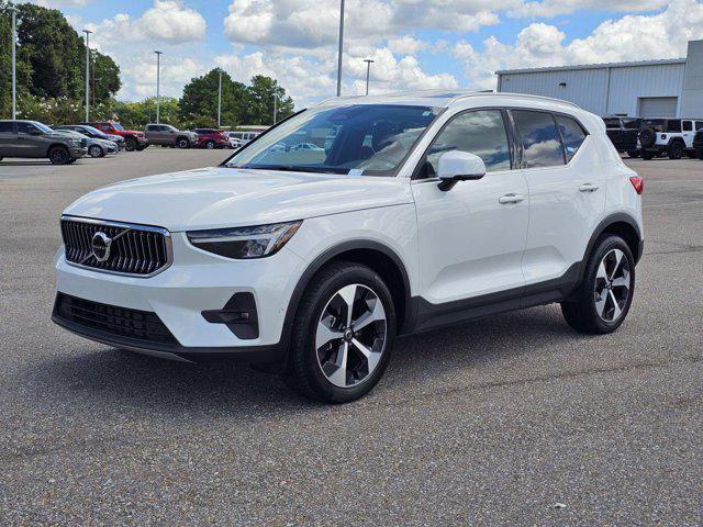 2024 Volvo XC40 B5 Plus Bright Theme for sale in Troy, AL