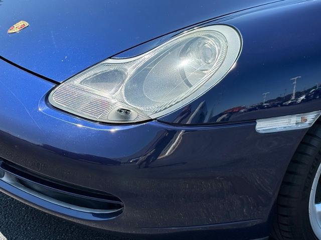 2001 Porsche 911 Carrera
