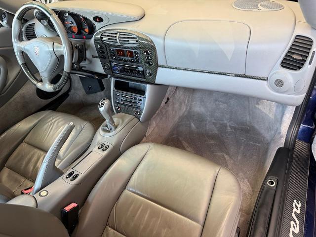 2001 Porsche 911 Carrera