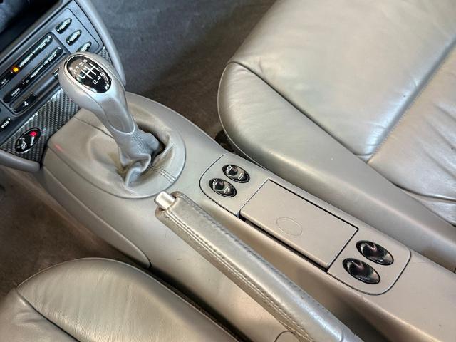 2001 Porsche 911 Carrera
