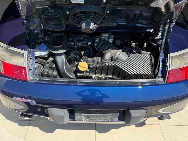 2001 Porsche 911 Carrera