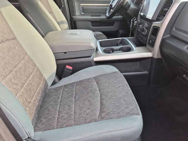 2017 Ram 1500 Big Horn Crew Cab 4x4 5'7" Box