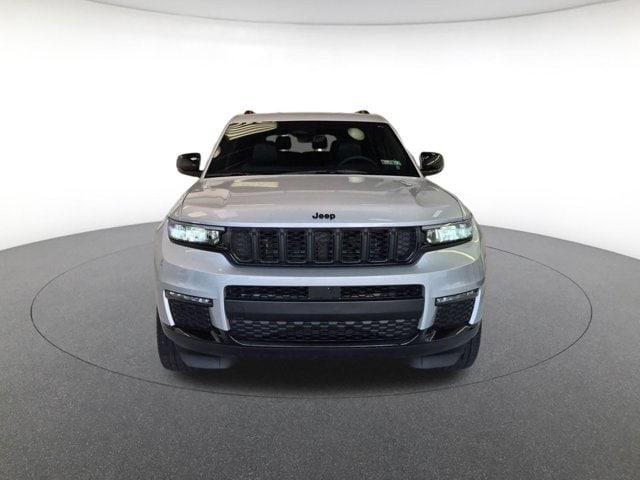 2025 Jeep Grand Cherokee L Limited 4x4 2025 Jeep Grand Cherokee L Limited 4x4