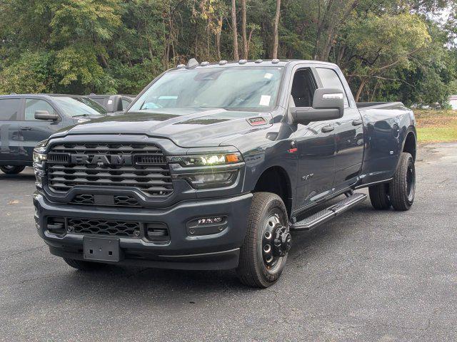 2027 RAM Ram 3500 RAM 3500 BIG HORN CREW CAB 4X4 8 BOX 2027 RAM Ram 3500 RAM 3500 BIG HORN CREW CAB 4X4 8 BOX