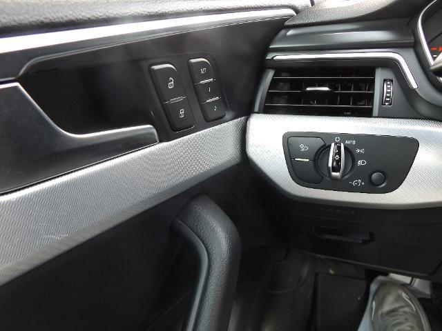 2018 Audi A4 2.0T quattro Premium