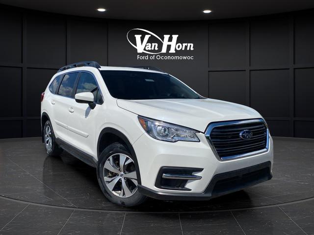 2022 Subaru Ascent Premium for sale in Oconomowoc, WI