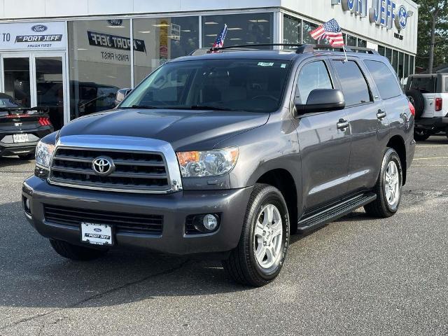 2015 Toyota Sequoia SR5 5.7L V8 for sale in Port Jefferson Station, NY