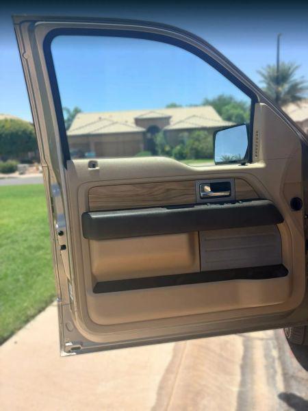 2011 Ford F-150 Lariat