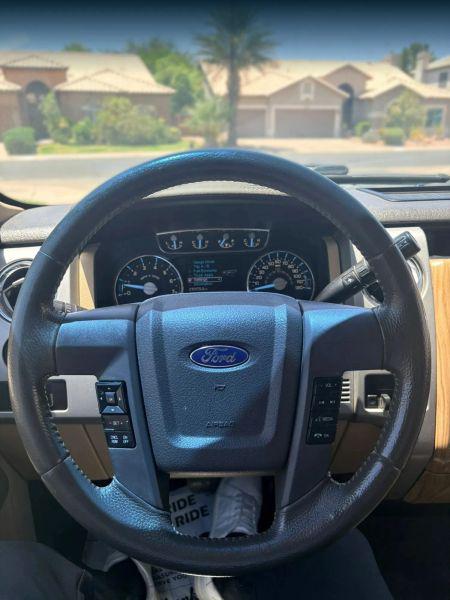 2011 Ford F-150 Lariat