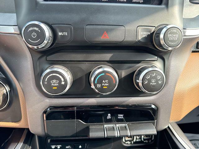 2019 Ram 1500 Big Horn/Lone Star Crew Cab 4x4 57 Box