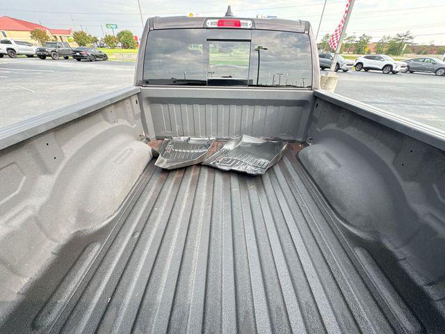 2019 Ram 1500 Big Horn/Lone Star Crew Cab 4x4 57 Box