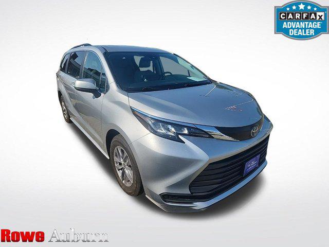 2022 Toyota Sienna LE for sale in Auburn, ME