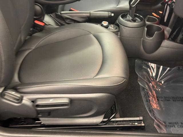 2021 MINI Hardtop Cooper