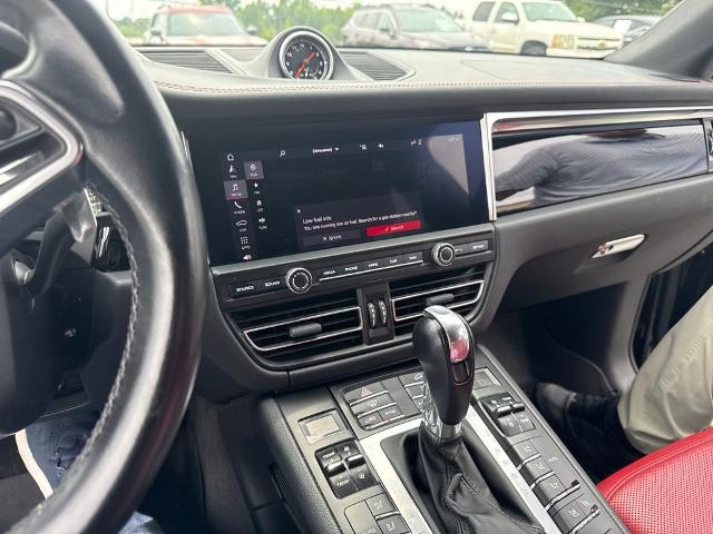 2020 Porsche Macan Base