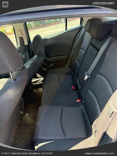 2016 Mazda Mazda3 i Touring