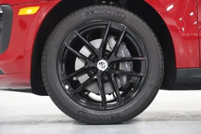 2025 Porsche Macan Macan