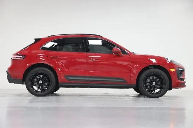 2025 Porsche Macan Macan