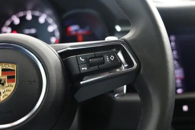 2025 Porsche Macan Macan