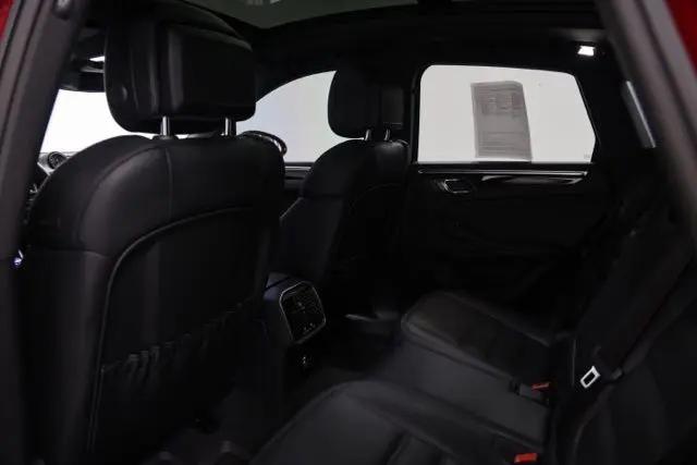 2025 Porsche Macan Macan