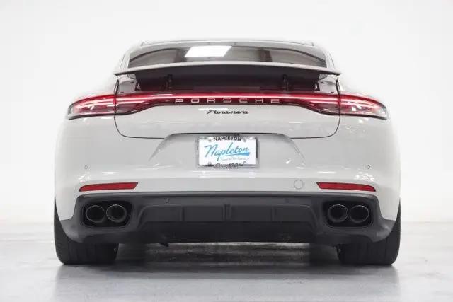 2023 Porsche Panamera Platinum Edition