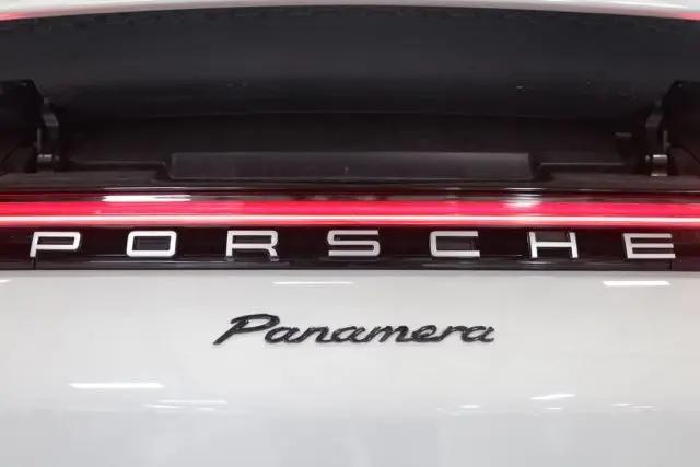 2023 Porsche Panamera Platinum Edition