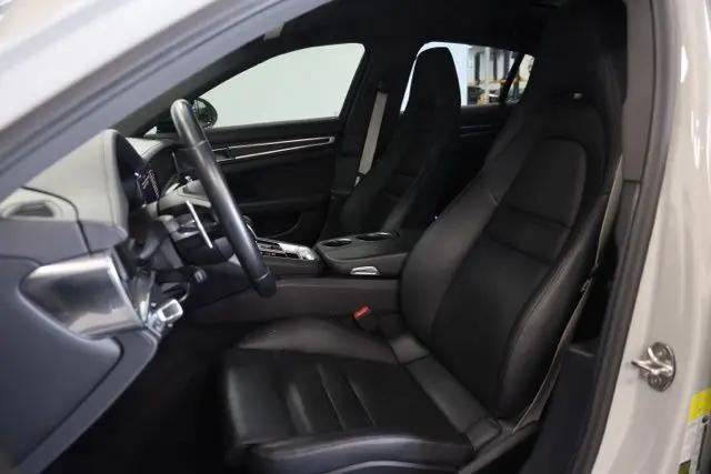 2023 Porsche Panamera Platinum Edition