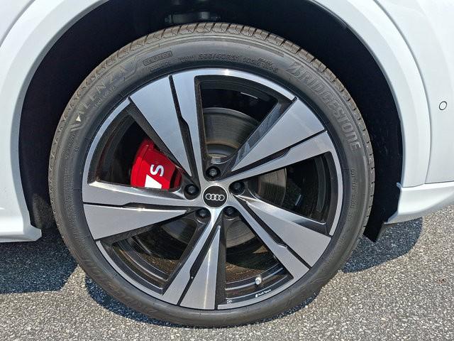 2026 Audi SQ5 Premium Plus TFSI quattro S tronic