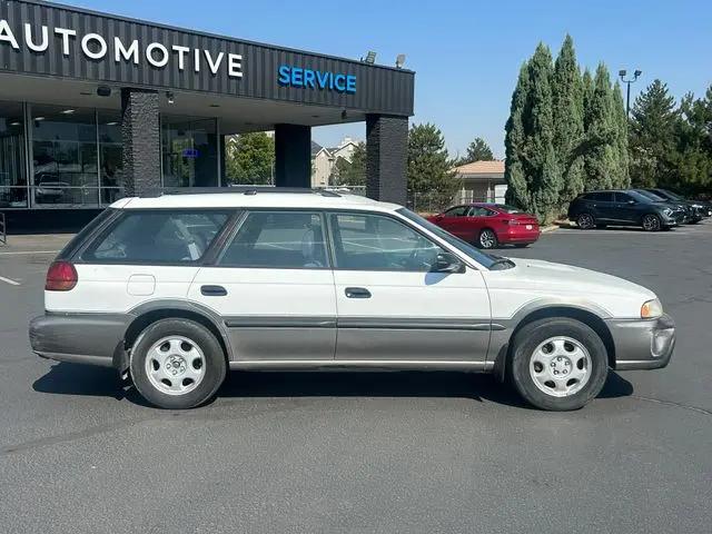 2003 Subaru Outback Base