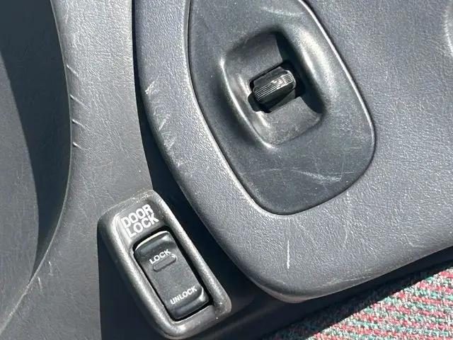 2003 Subaru Outback Base