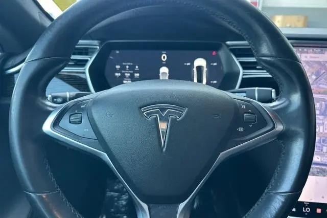 2017 Tesla Model S 75