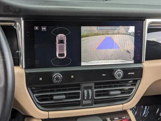 2023 Porsche Macan T