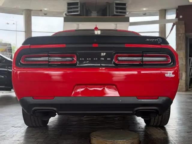 2016 Dodge Challenger SRT Hellcat
