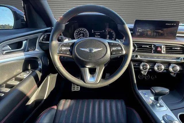 2023 Genesis G70 2.0T RWD