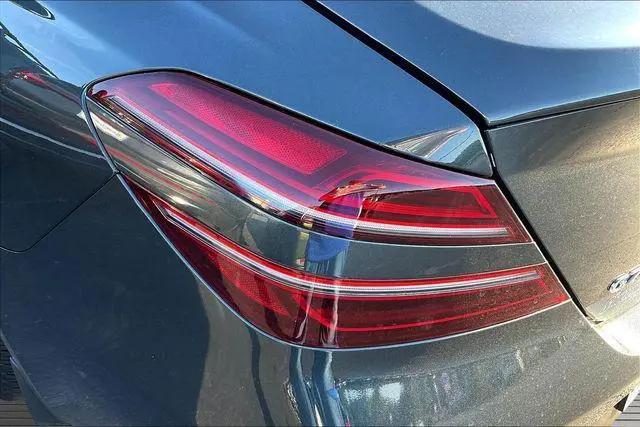 2023 Genesis G70 2.0T RWD