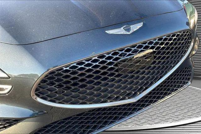 2023 Genesis G70 2.0T RWD