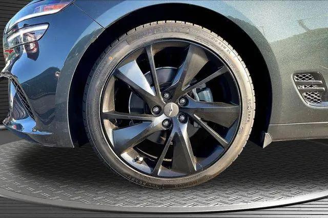 2023 Genesis G70 2.0T RWD