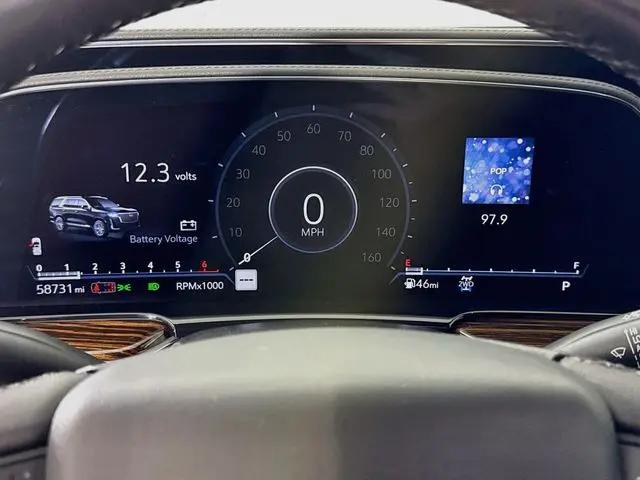 2022 Cadillac Escalade Premium Luxury