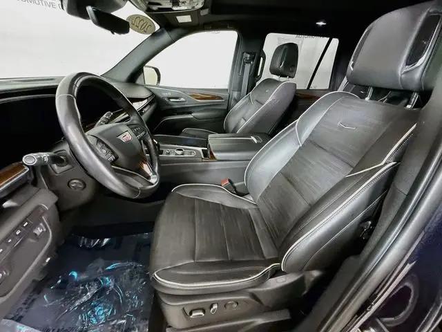 2022 Cadillac Escalade Premium Luxury