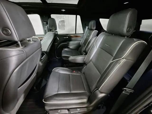 2022 Cadillac Escalade Premium Luxury