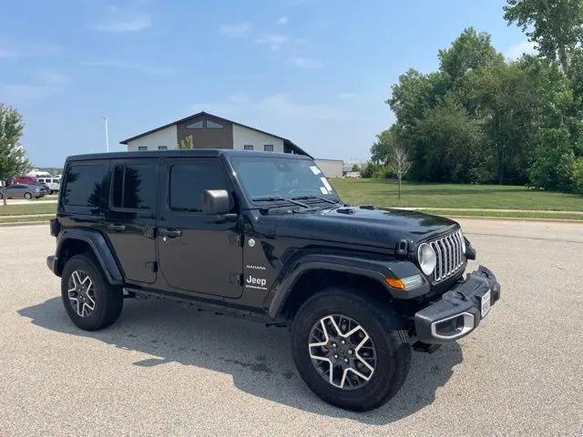 2024 Jeep Wrangler 4-Door Sahara 4x4 for sale in Morton, IL
