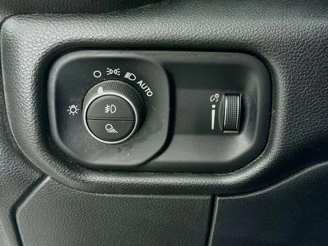 2025 Ram 3500 Tradesman Crew Cab 4x4 64 Box
