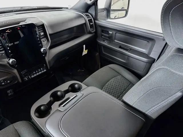 2025 Ram 3500 Tradesman Crew Cab 4x4 64 Box