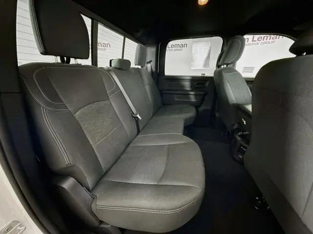 2025 Ram 3500 Tradesman Crew Cab 4x4 64 Box