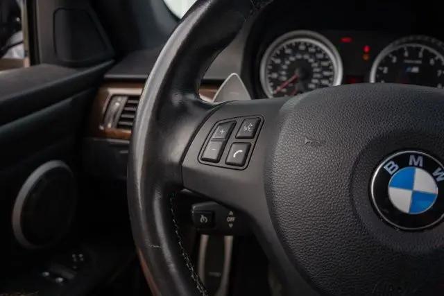 2011 BMW M3 Standard