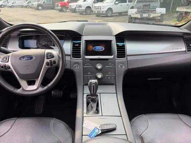 2017 Ford Taurus SEL