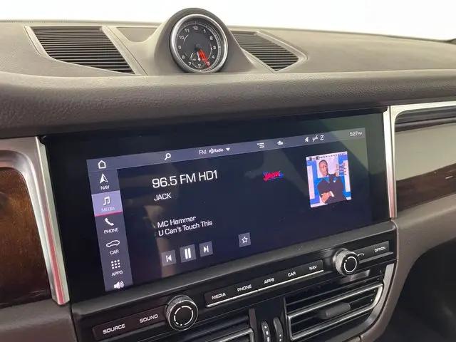 2021 Porsche Macan Macan