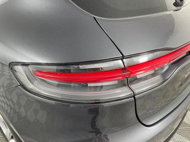 2021 Porsche Macan Macan