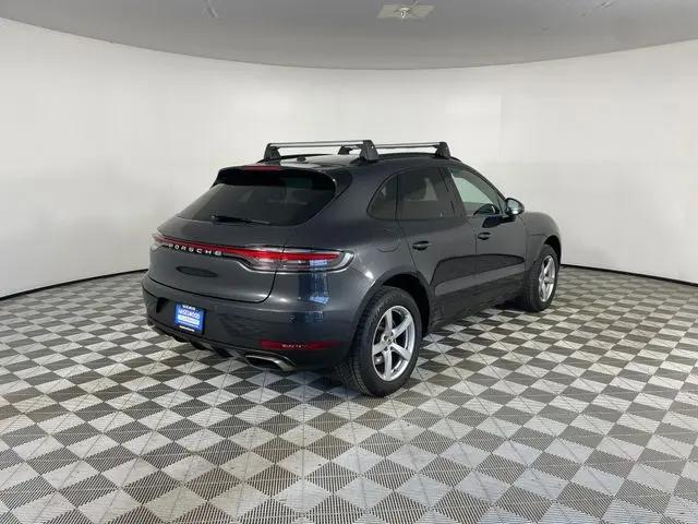 2021 Porsche Macan Macan