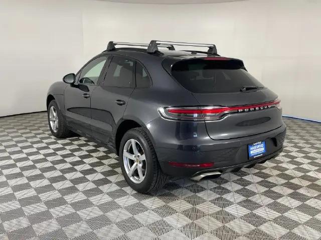 2021 Porsche Macan Macan